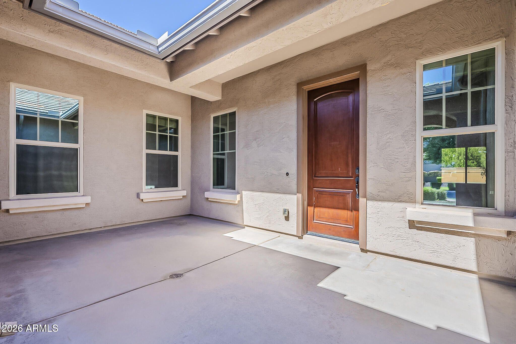 2960 East Derringer Way Gilbert, AZ 85297 - Photo 6 of 73 Courtyard