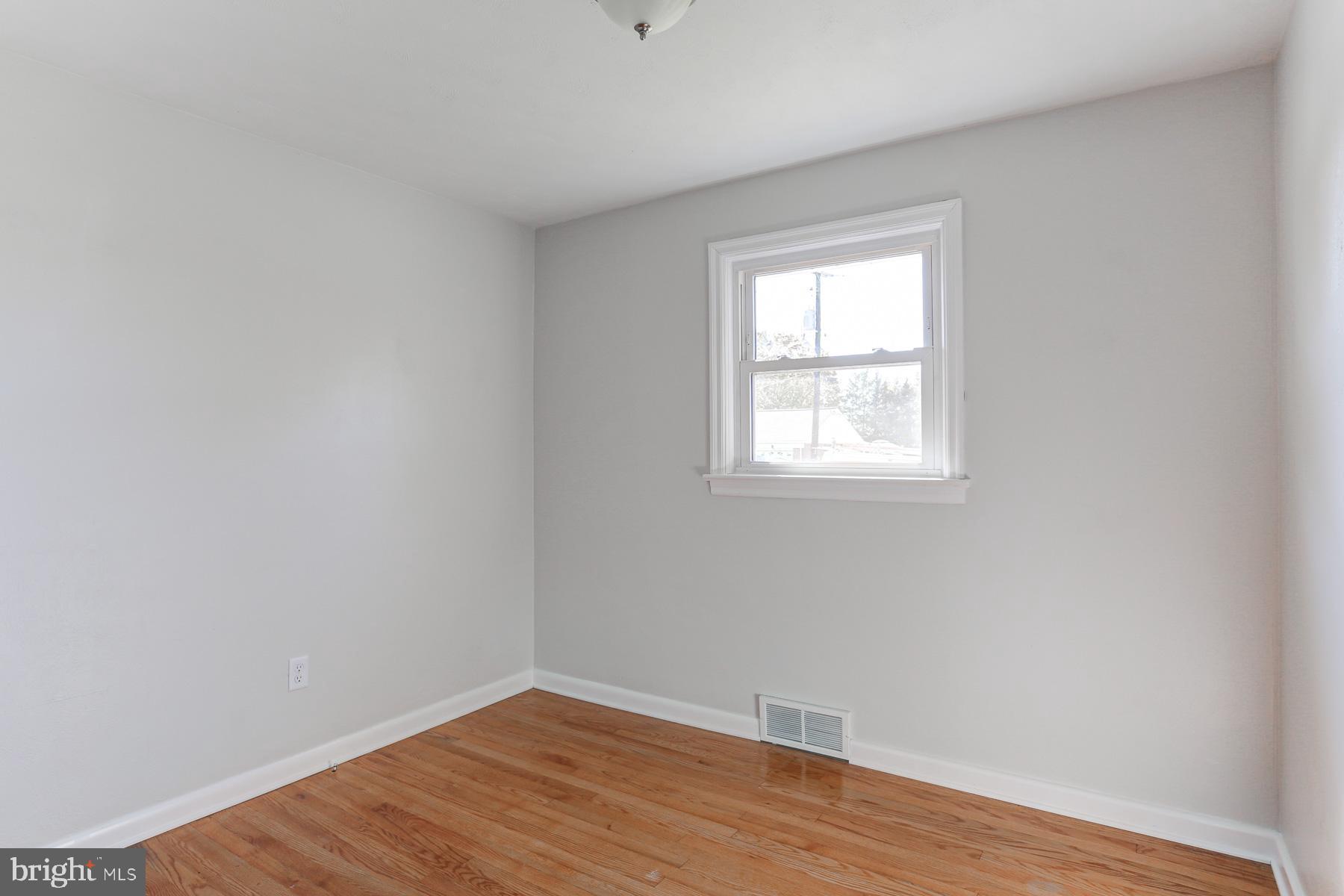 2360 Sycamore Road York, PA 17408 - Photo 16 of 27