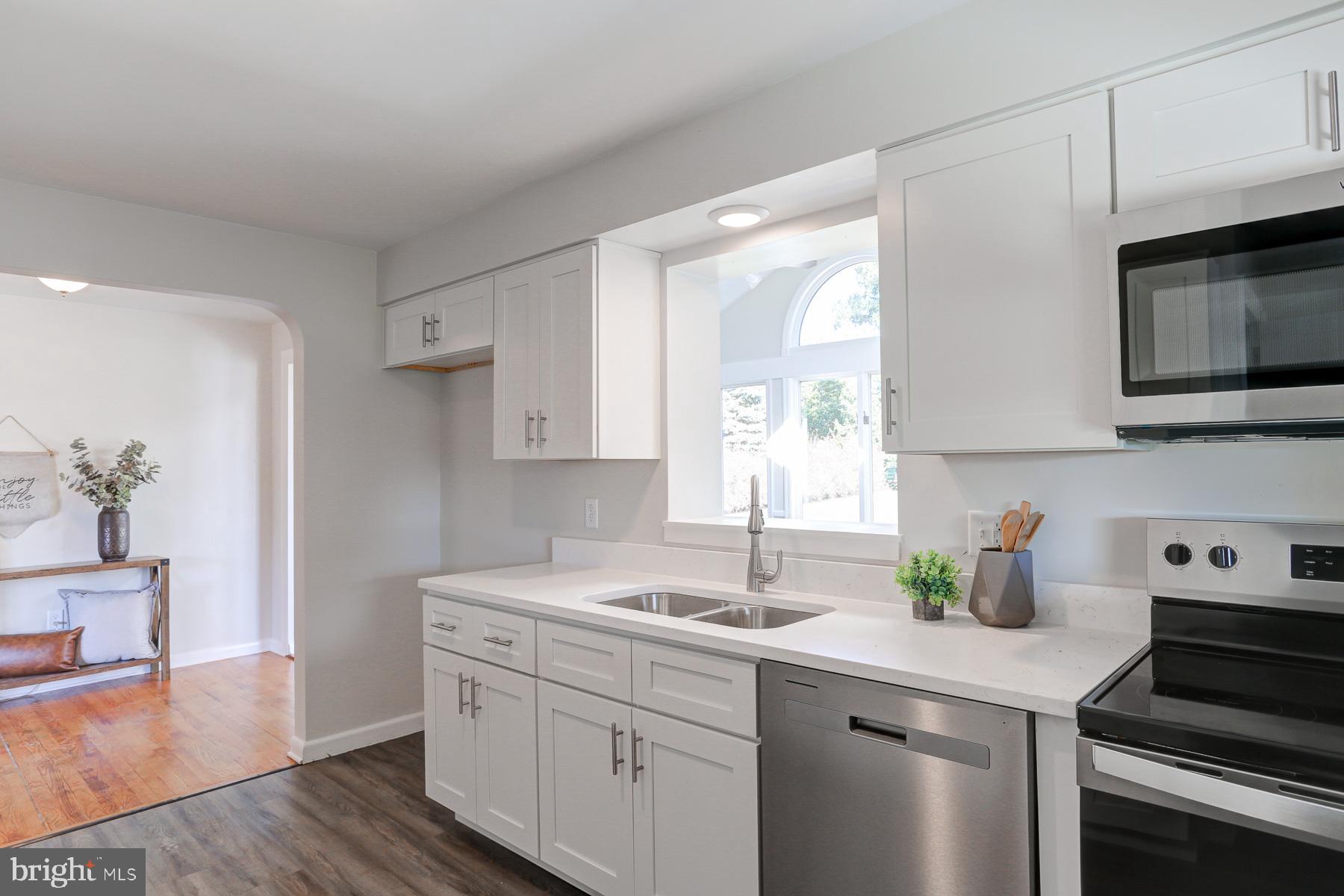 2360 Sycamore Road York, PA 17408 - Photo 6 of 27