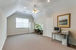 a view of room with workspace