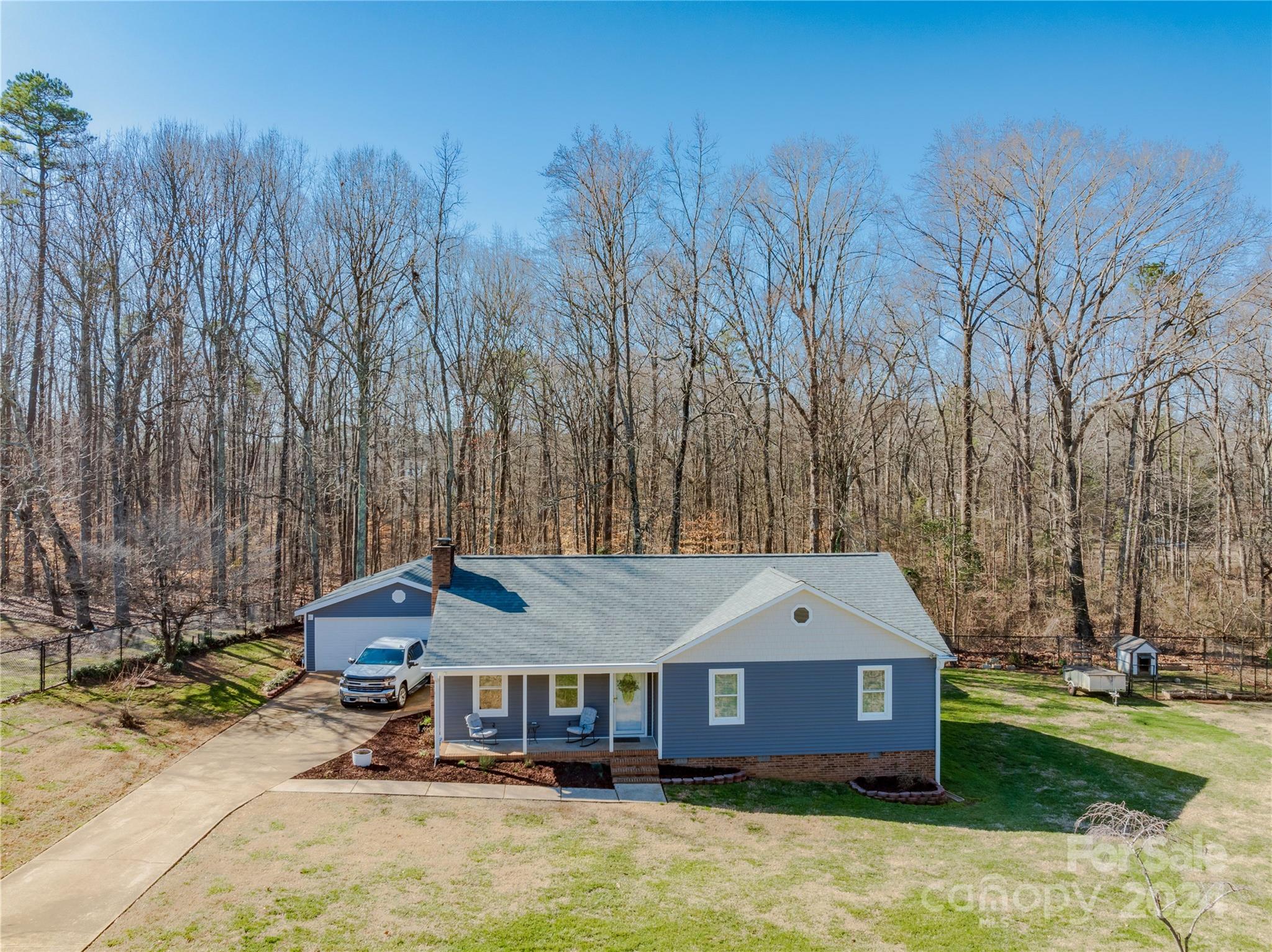 5709 Mingus Road Charlotte, NC 28216 - Photo 2 of 36 Gallery Image 2