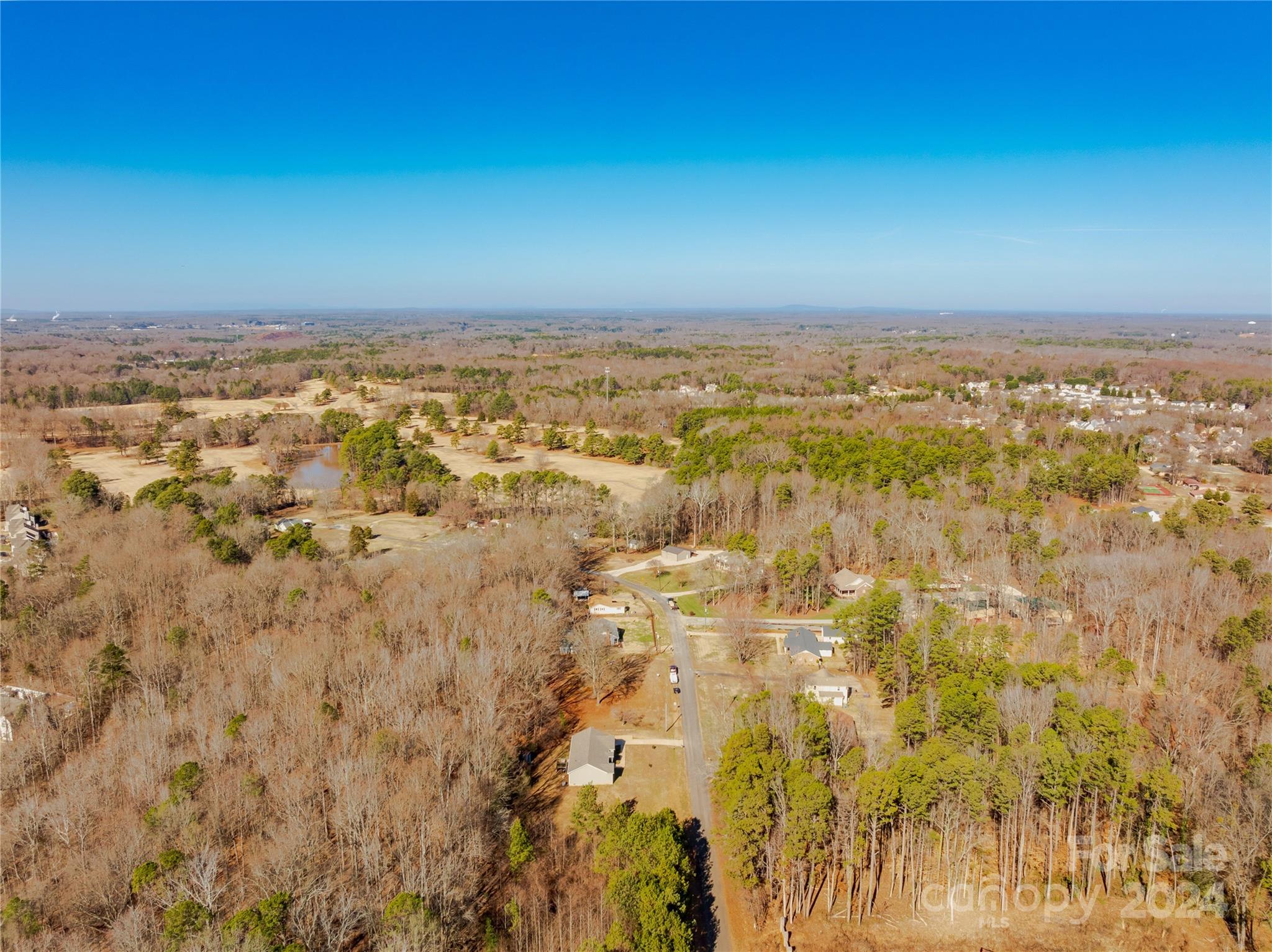 5709 Mingus Road Charlotte, NC 28216 - Photo 33 of 36 Gallery Image 33
