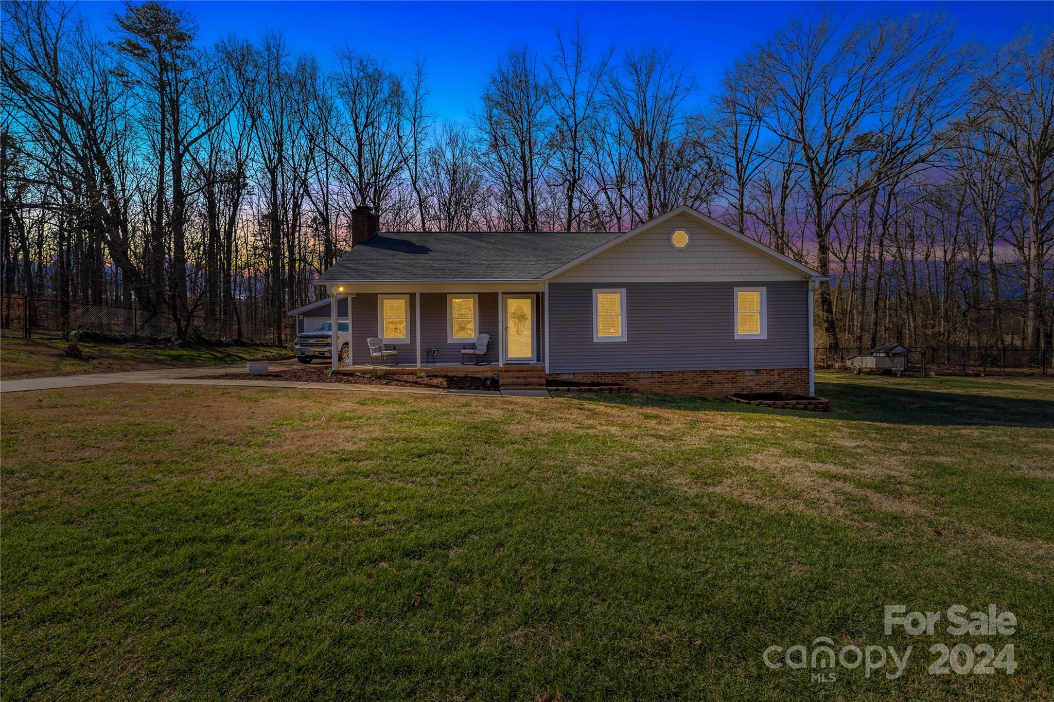 5709 Mingus Road Charlotte, NC 28216 - Photo 35 of 36 Gallery Image 35