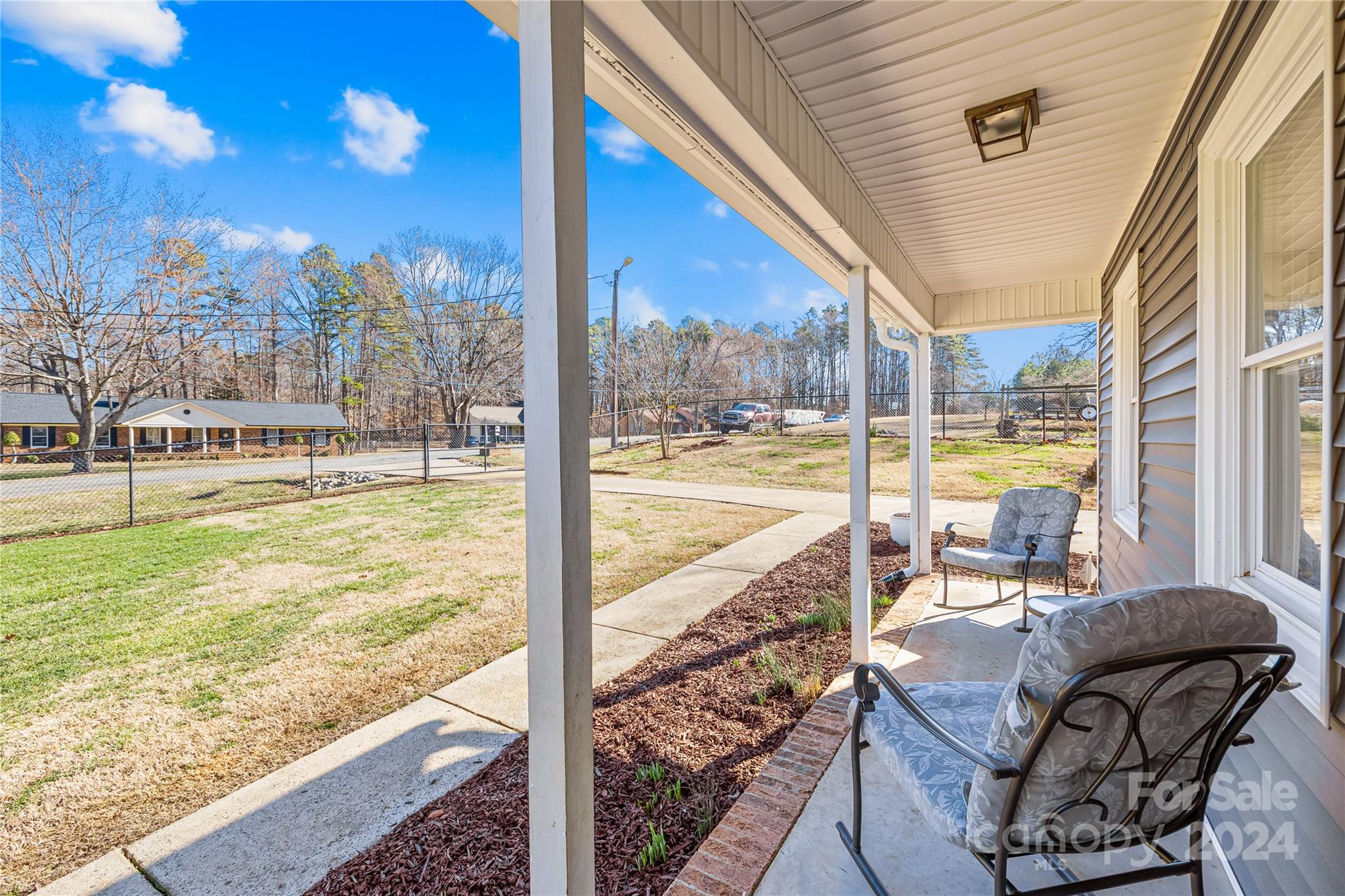 5709 Mingus Road Charlotte, NC 28216 - Photo 5 of 36 Gallery Image 5