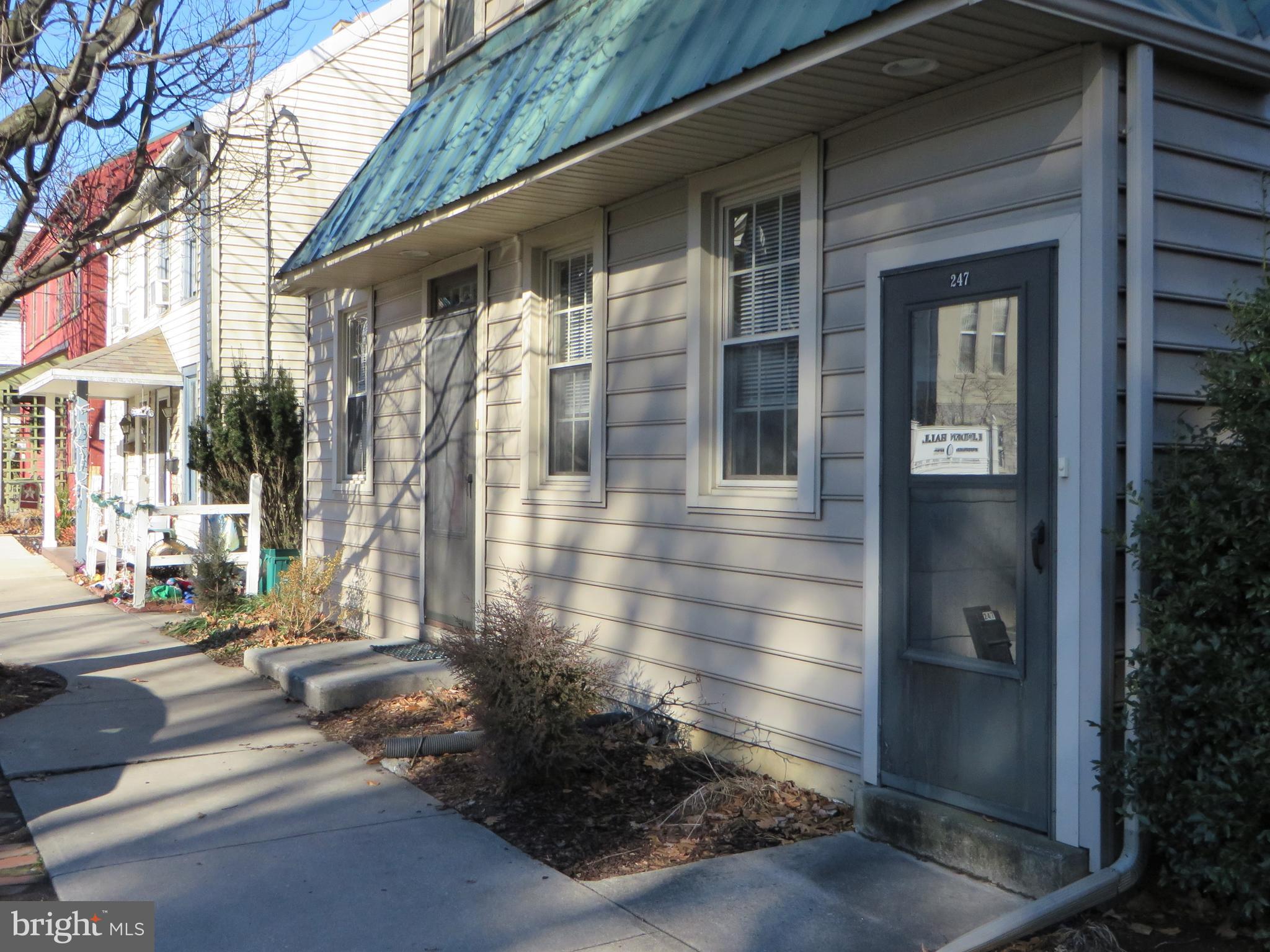245 East Main Street Lititz, PA 17543 - Photo 7 of 15