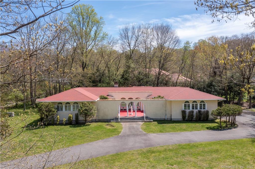 81 Wepawaug Road Woodbridge, CT 06525 - Photo 1 of 1 Welcome Home - 81 Wepawaug