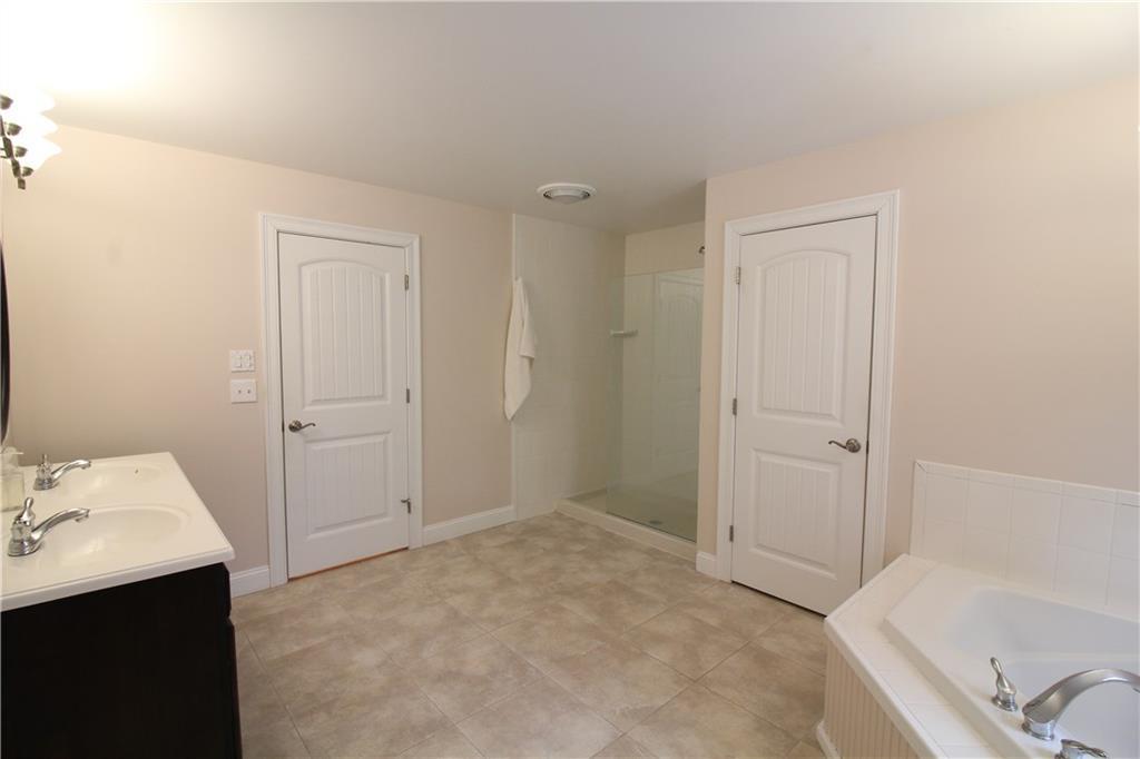 4 Fox Hall Road Falmouth, ME 04105 - Photo 20 of 30 Photo