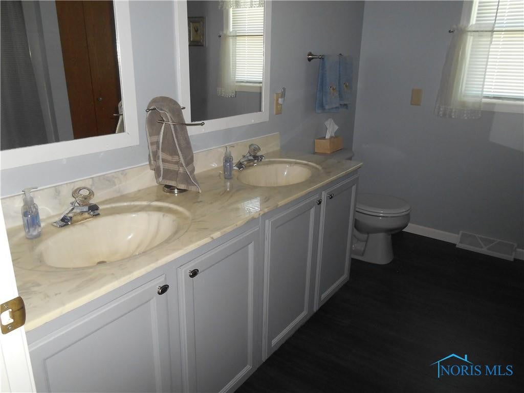 14201 Williams Road Defiance, OH 43512 - Photo 13 of 24 Gallery Image 13