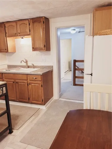 $1,850 | 12 Railroad Street, Unit B, Richmond, RI 02875