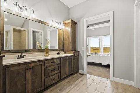 $790,565 | 25012 West 89th Street, Lenexa, KS 66227