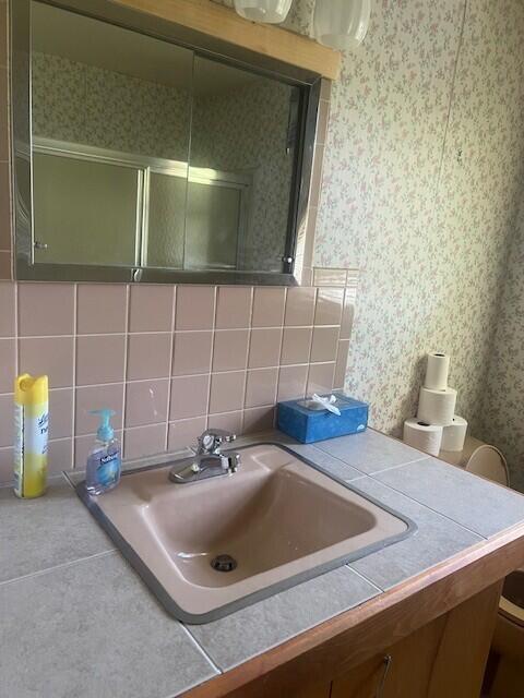 514 Gray Road Windham, ME 04062 - Photo 19 of 64 i