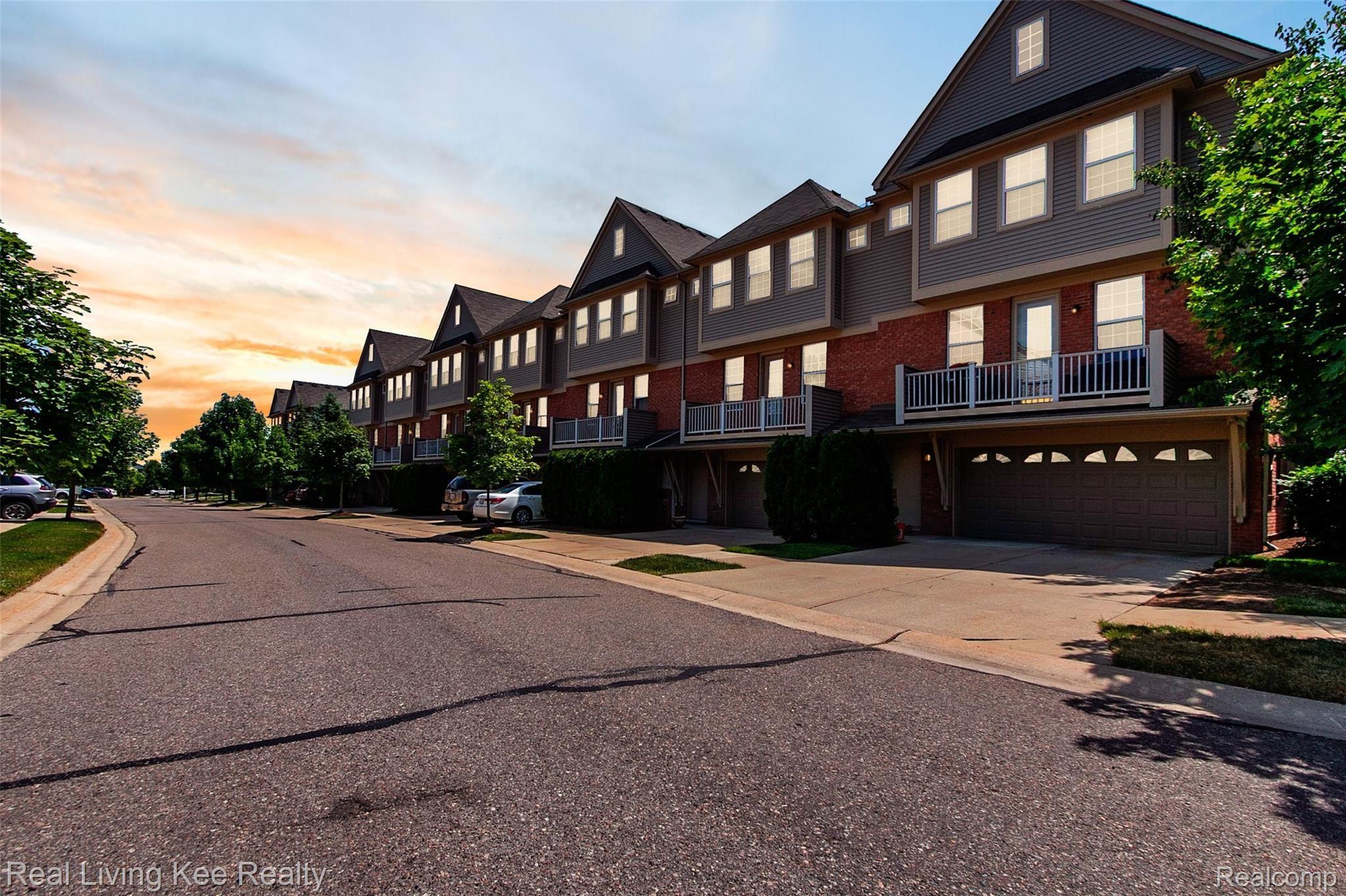 5036 Mesa Drive Utica, MI 48316 - Photo 3 of 35 5036_Mesa - HD Drone Photography-3.jpg