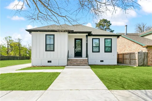 $282,000 | 3416 Acorn Drive, St. Bernard, LA 70085