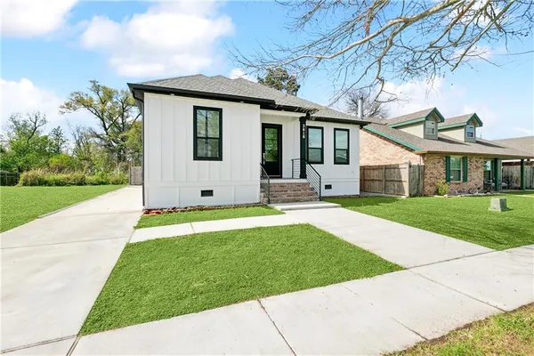 $282,000 | 3416 Acorn Drive, St. Bernard, LA 70085