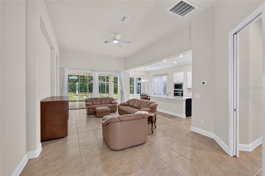 191 West Doerr Path Hernando, FL 34442 - Photo 17 of 52