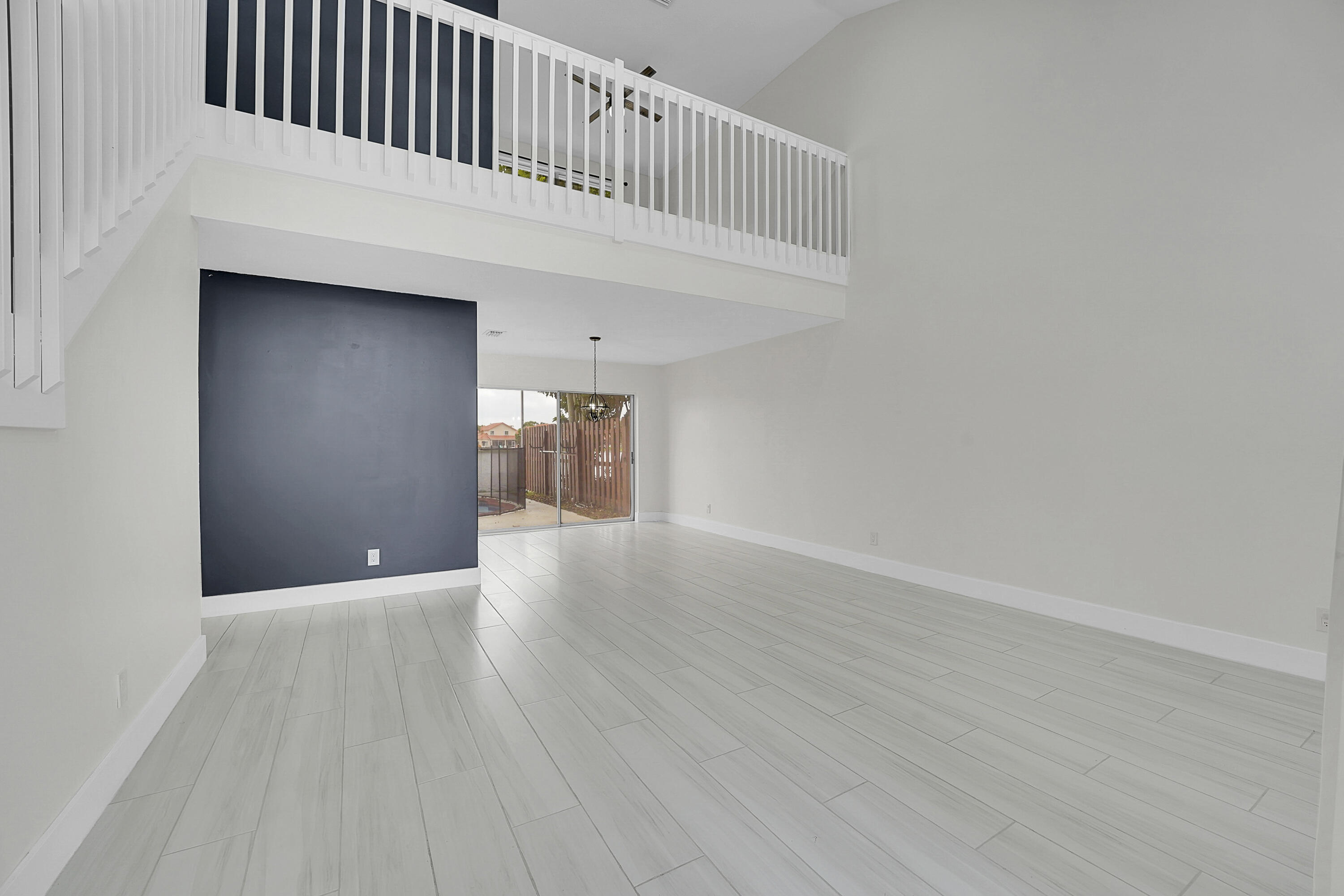 7282 Michigan Isle Road Lake Worth, FL 33467 - Photo 6 of 43 06_living room