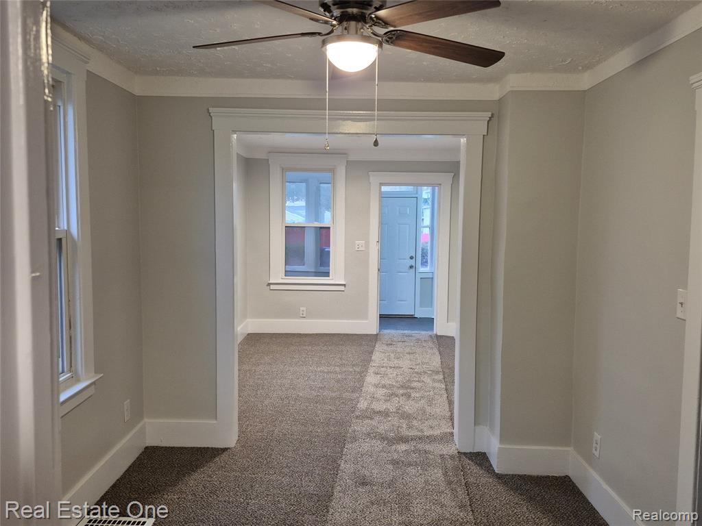 53 Elizabeth Street River Rouge, MI 48218 - Photo 8 of 30 Gallery Image 8