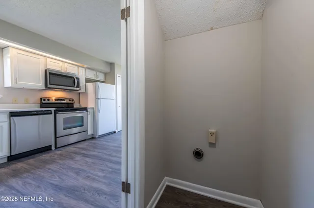 $1,695 | 890 Hibiscus Street, Atlantic Beach, FL 32233