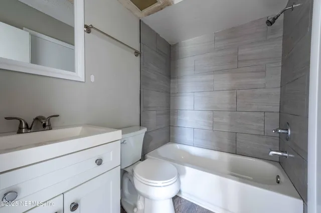 $1,695 | 890 Hibiscus Street, Atlantic Beach, FL 32233