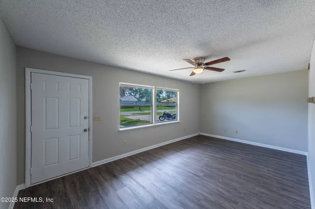 $1,695 | 890 Hibiscus Street, Atlantic Beach, FL 32233