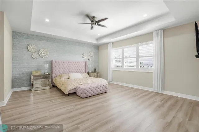 $1,399,999 | 9800 South Miralago Way, Parkland, FL 33076