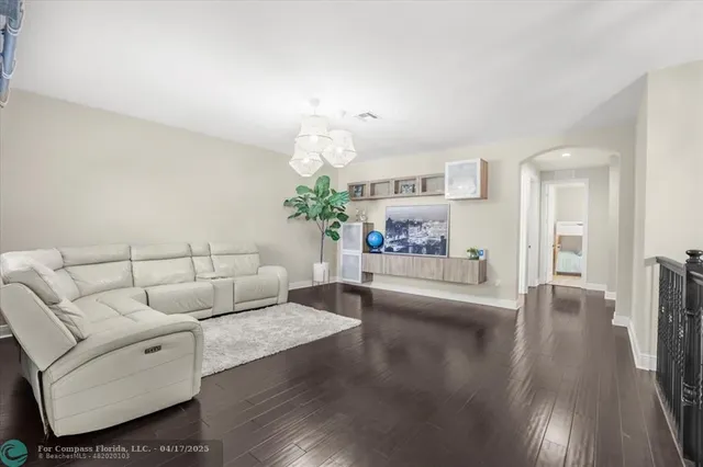 $1,399,999 | 9800 South Miralago Way, Parkland, FL 33076