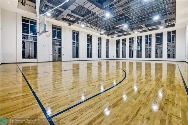 $1,399,999 | 9800 South Miralago Way, Parkland, FL 33076