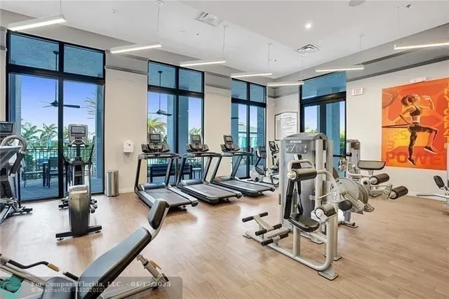 $1,399,999 | 9800 South Miralago Way, Parkland, FL 33076