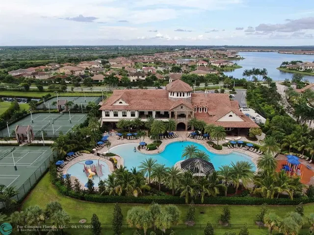 $1,399,999 | 9800 South Miralago Way, Parkland, FL 33076