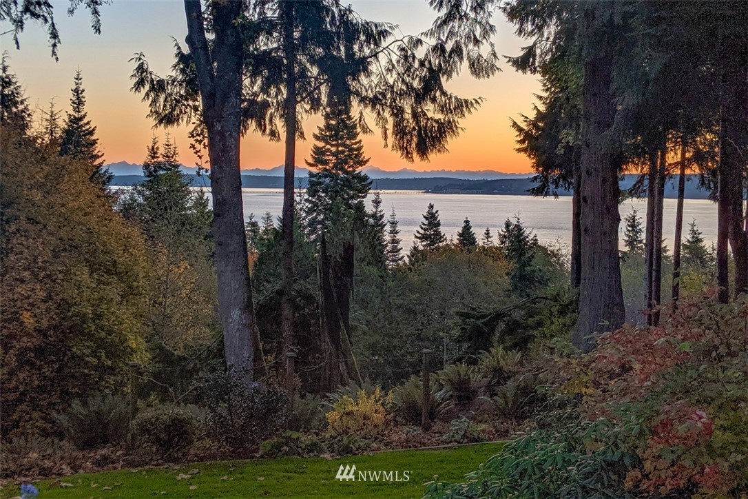 523 Thorndyke Road Port Ludlow, WA 98365 - Photo 1 of 25 Gallery Image 1