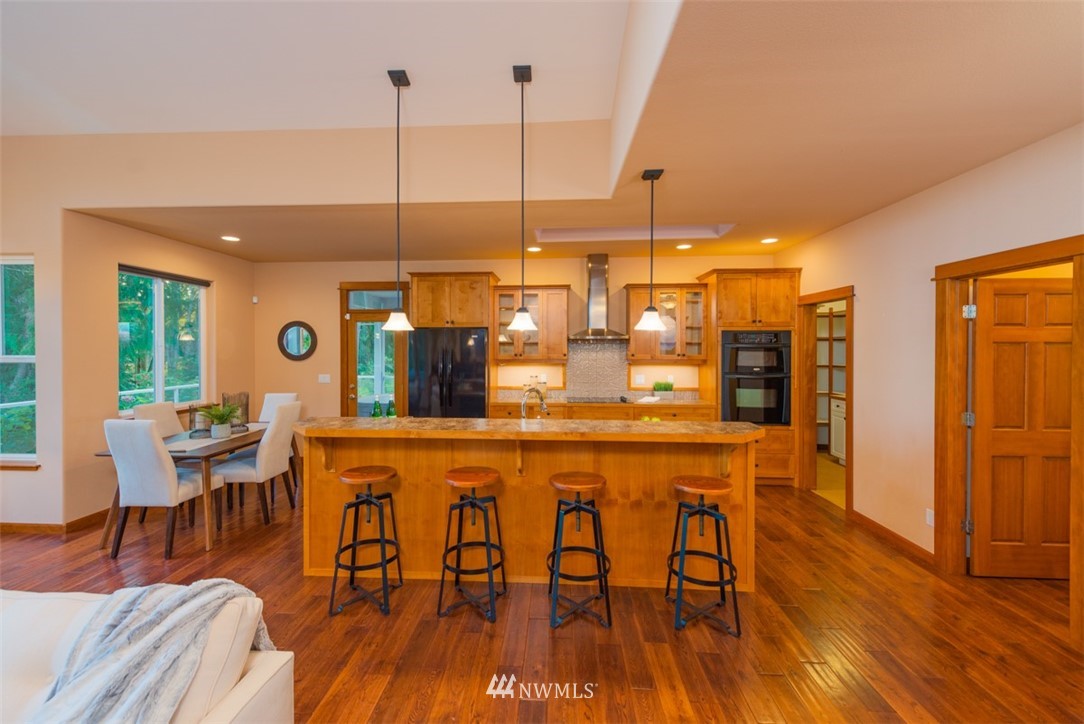 523 Thorndyke Road Port Ludlow, WA 98365 - Photo 4 of 25 Gallery Image 4