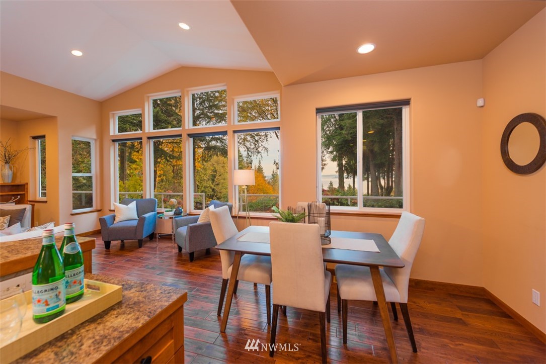 523 Thorndyke Road Port Ludlow, WA 98365 - Photo 6 of 25 Gallery Image 6