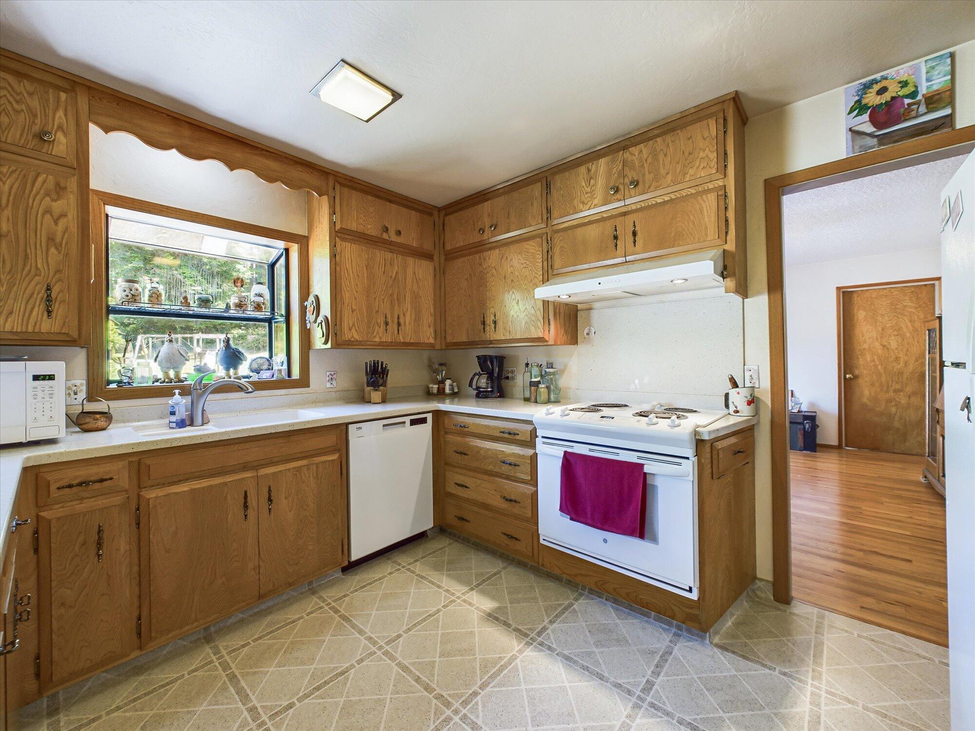 1172 Butte Road Eureka, CA 95503 - Photo 28 of 67
