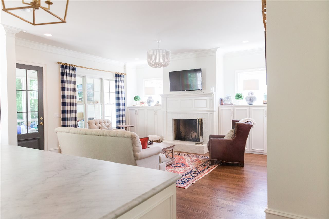 2620 Davis Street Raleigh, NC 27608 - Photo 13 of 28 Family Room