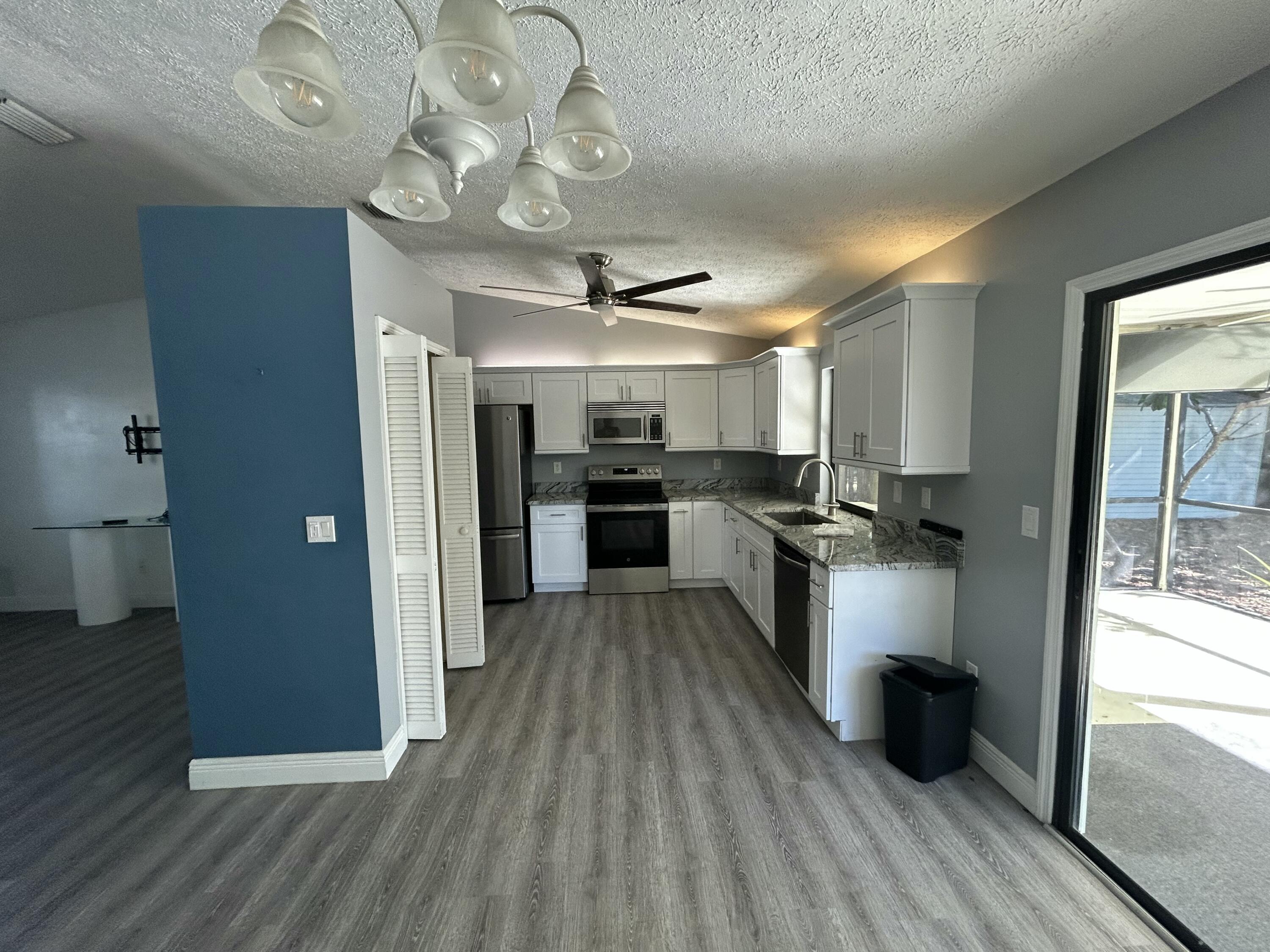 1010 Northwest 16th Street Stuart, FL 34994 - Photo 3 of 17 IMG_6828