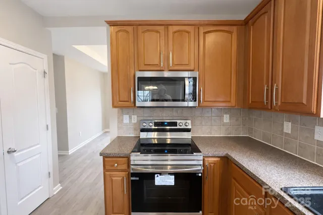 $2,800 | 9214 Greenheather Drive, Huntersville, NC 28078