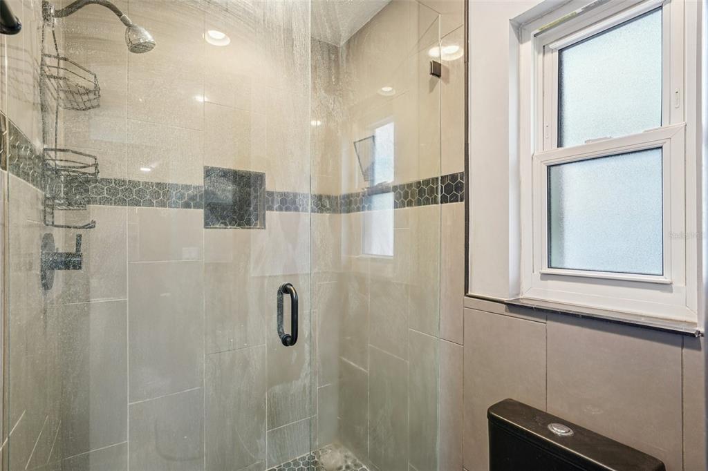 2015 Ronald Circle Seffner, FL 33584 - Photo 14 of 27 a bathroom with a shower