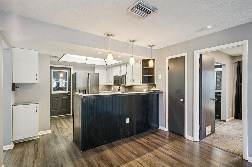 2015 Ronald Circle Seffner, FL 33584 - Photo 6 of 27 a view interior of a house and wooden floor