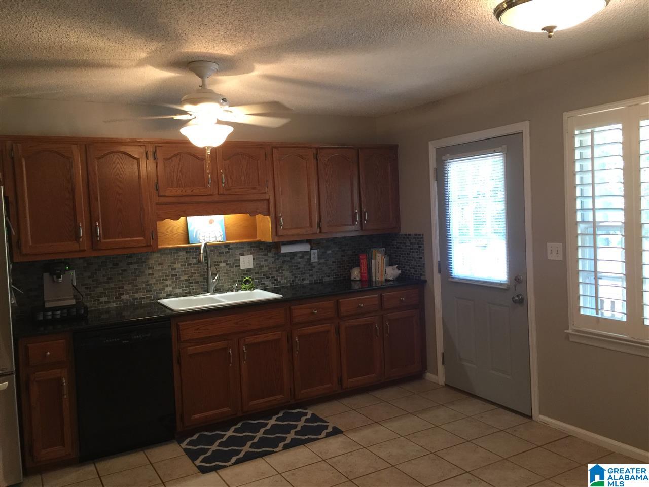 1827 Chestnut Lane Bessemer, AL 35022 - Photo 17 of 31