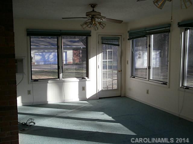 623 Gum Branch Road Charlotte, NC 28214 - Photo 12 of 16 Gallery Image 12