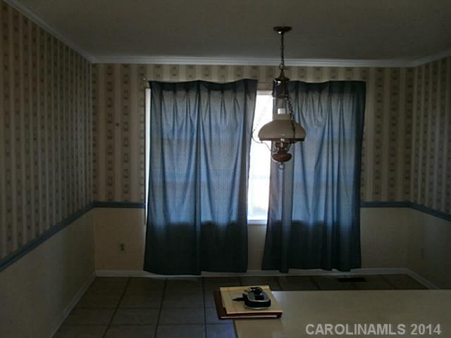 623 Gum Branch Road Charlotte, NC 28214 - Photo 5 of 16 Gallery Image 5