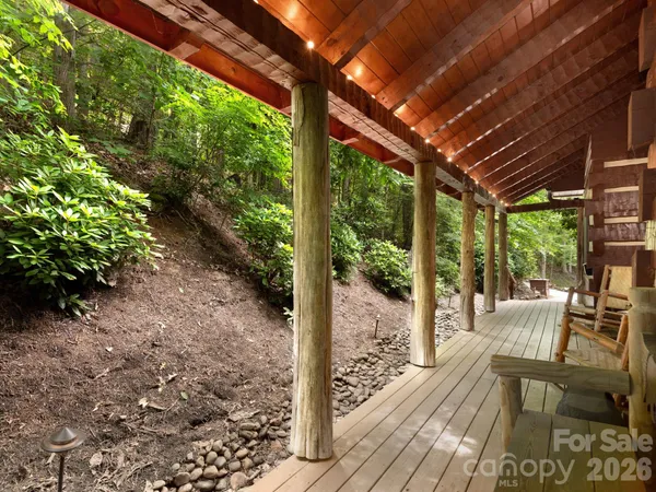 $650,000 | 37 Grinnin Sun Road, Burnsville, NC 28714