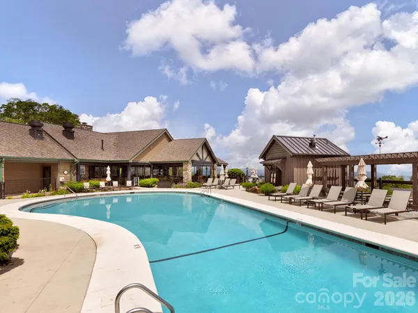 $650,000 | 37 Grinnin Sun Road, Burnsville, NC 28714