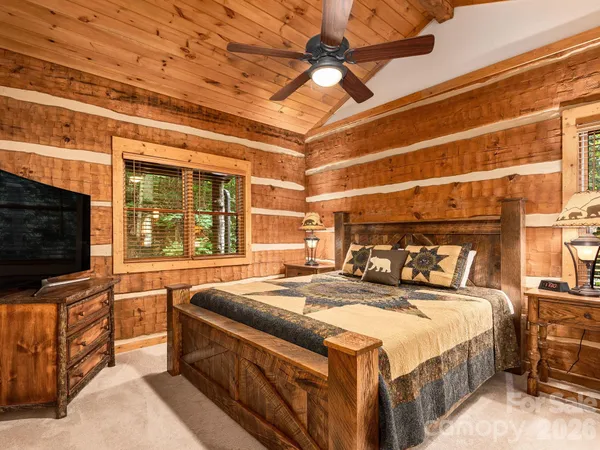 $650,000 | 37 Grinnin Sun Road, Burnsville, NC 28714