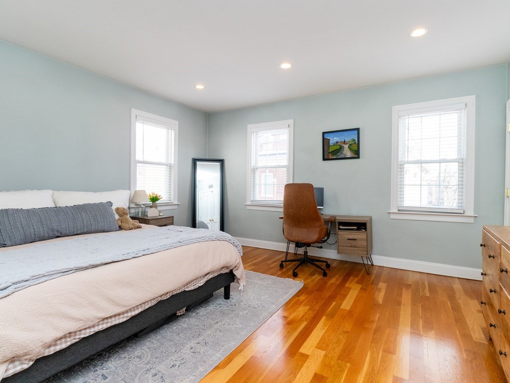 68 High Street, Unit 4 Boston, MA 02129 - Photo 11 of 16