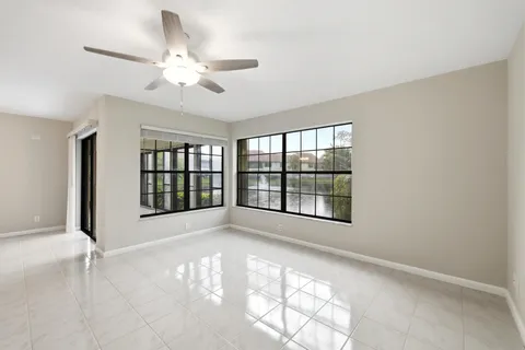 $2,500 | 3357 Jog Park Drive, Unit 4212C, Greenacres, FL 33467