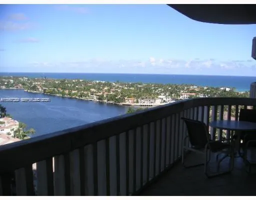 $4,200 | 19355 Turnberry Way, Unit 16L, Aventura, FL 33180