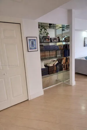 $4,200 | 19355 Turnberry Way, Unit 16L, Aventura, FL 33180