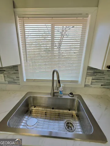 $1,400 | 1156 Clinton Road, Macon, GA 31211