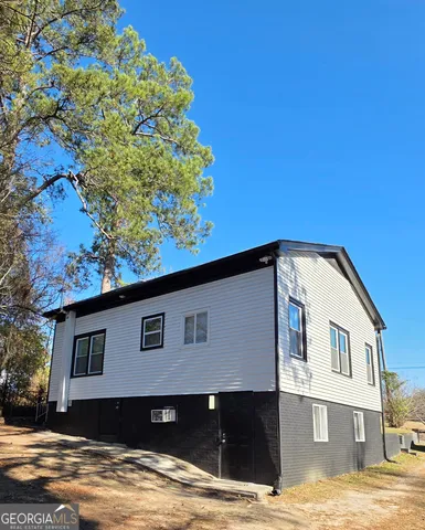 $1,400 | 1156 Clinton Road, Macon, GA 31211